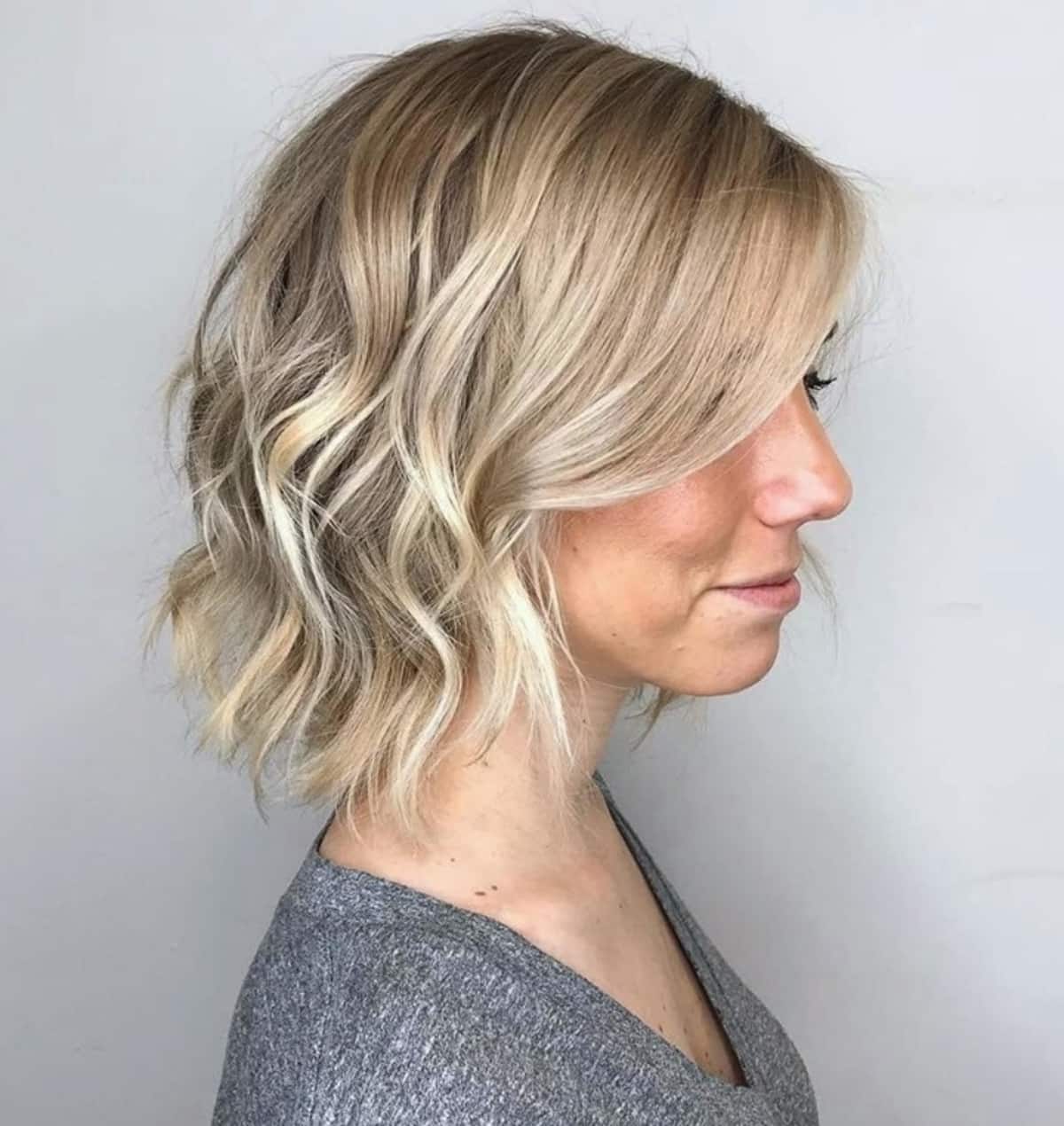 Short blonde thin hair